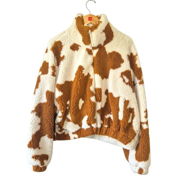Urban Outfitters All Over Cow Print Olivia Sherpa Jacket Oversized Size Small - Picture 2 of 6